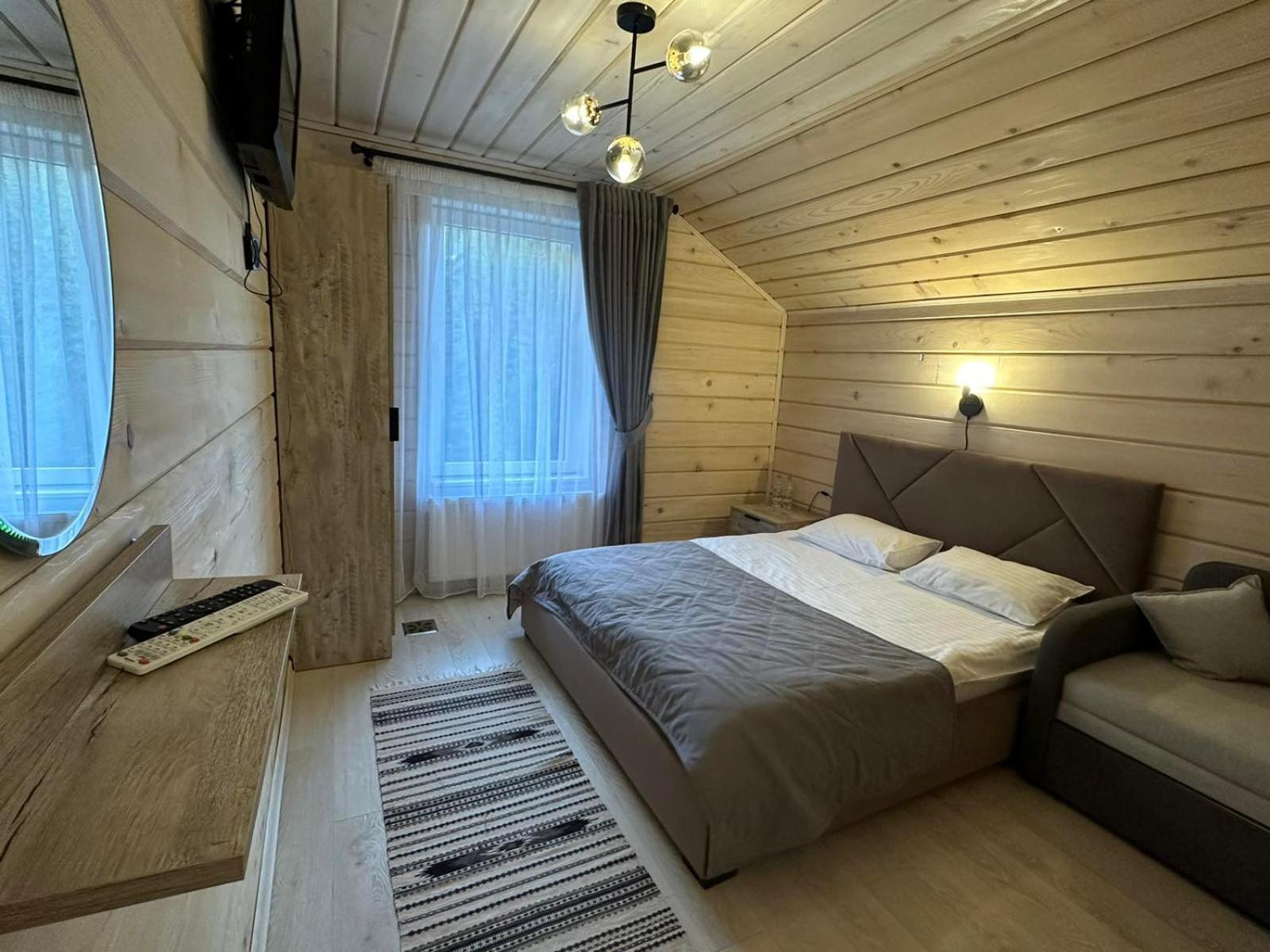 Hotel Dykyi Med Tatariv Bagian luar foto